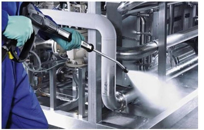 泡沫污漬留痕莫發(fā)愁，工業(yè)清洗消泡劑解您憂