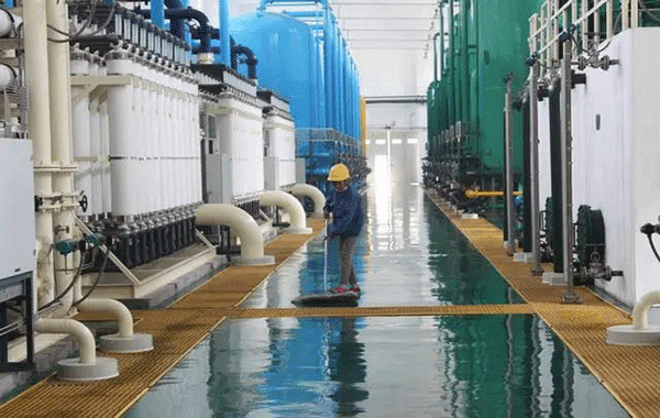 電廠污水處理消泡劑-解決電廠污水泡沫 電廠污水處理消泡劑-解決電廠污水泡沫